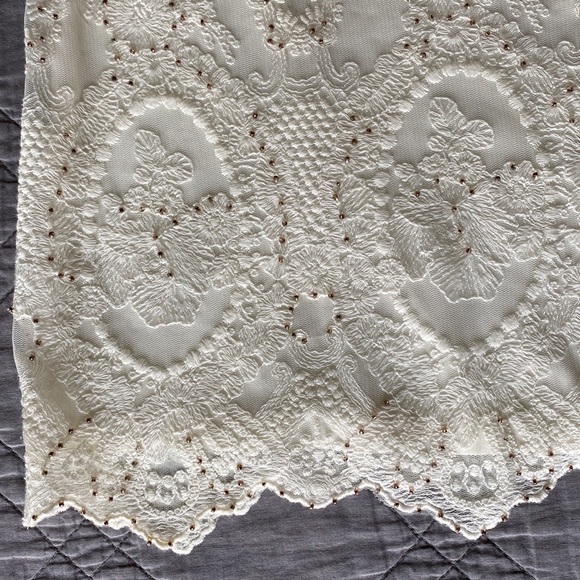 •White House Black Market (WHBM)•Boho Floral Lace Beaded Cami - Picture 7 of 11